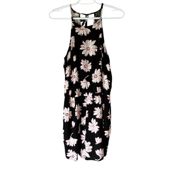 NWT! SO Black Floral Romper Size Medium - Picture 1 of 14